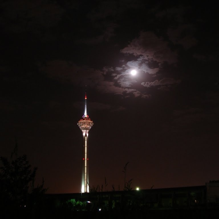 تهرانِ تاریک
