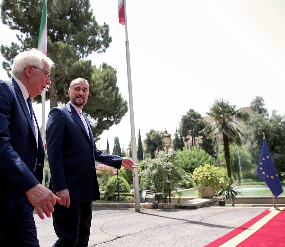 پاقدم برجامی لاوروف؛ حضور ارشدترین دیپلمات غربی‌ها در تهران