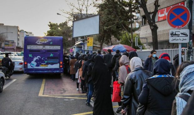 اتوبوس به جای خودروی وارداتی؛ تفاوت شهرداری و شهروندی
