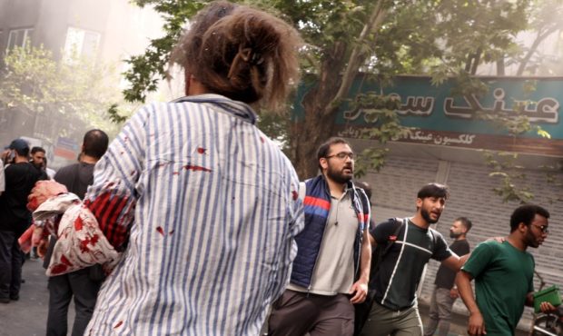 یک زن و چند جنگ؛ با آتشبس کنار گذاشته میشوند! یک زن و چند جنگ؛ با آتشبس کنار گذاشته میشوند!