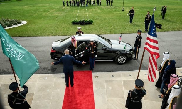 بن سلمان میانجی تهران و ترامپ میشود؟ بن سلمان میانجی تهران و ترامپ میشود؟